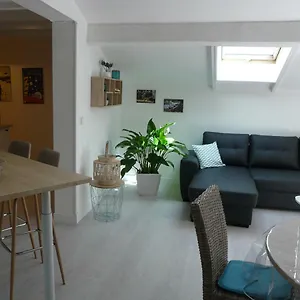  Appartement Bleu De